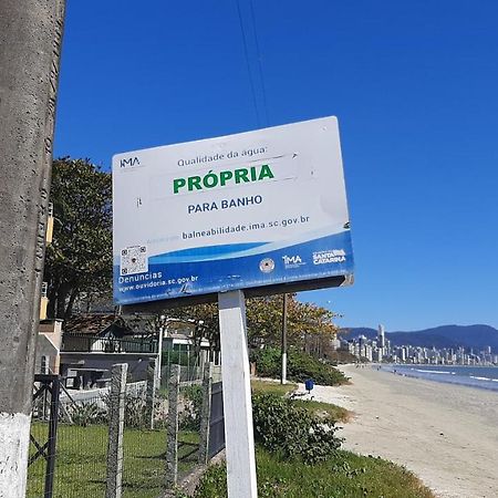 Lindo apartamento 3 dorm a 100m da praia de Perequê Porto Belo Extérieur photo