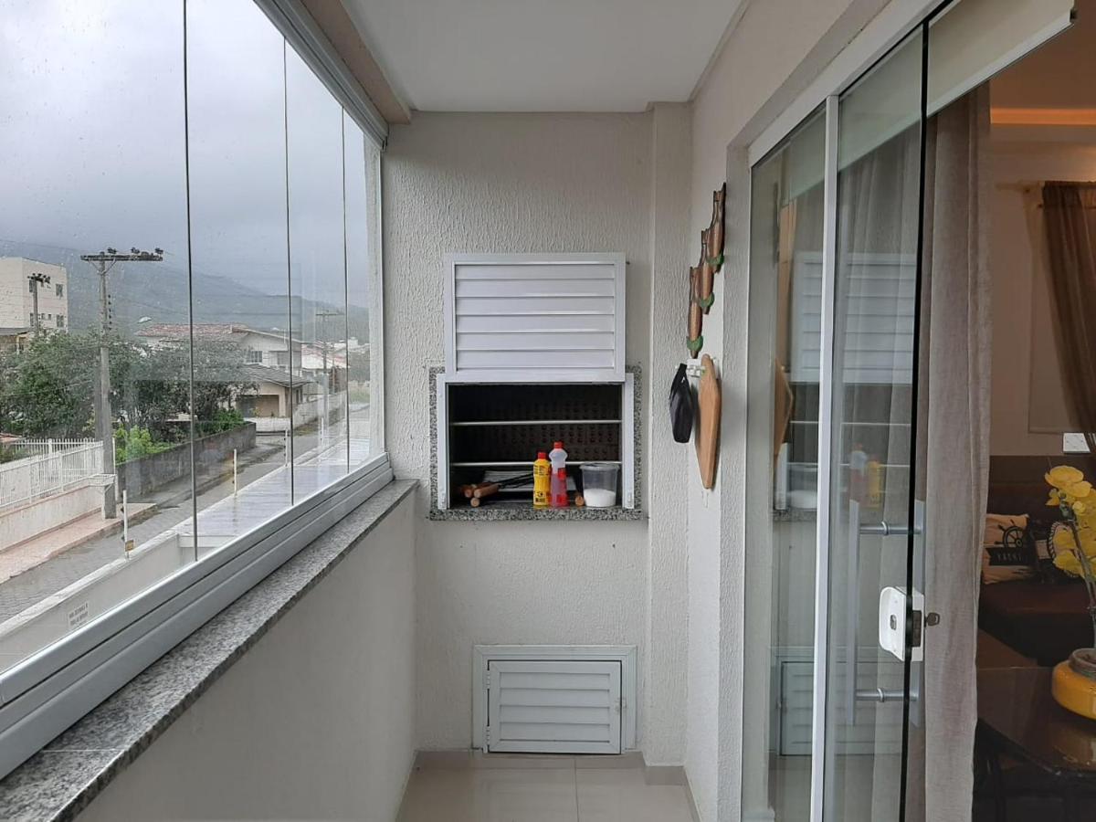Lindo apartamento 3 dorm a 100m da praia de Perequê Porto Belo Extérieur photo